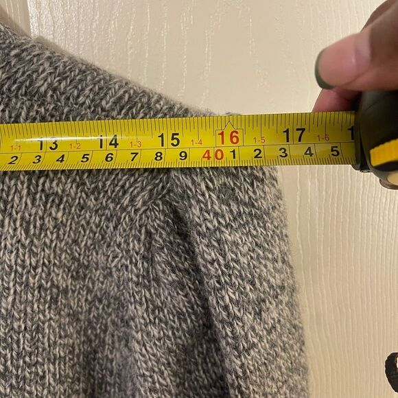 Classic Gray and Red Argyle Cardigan Sweater - Picture 7 of 11